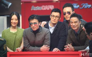 救火英雄发布会 谢霆锋余文乐白冰携手亮相_10