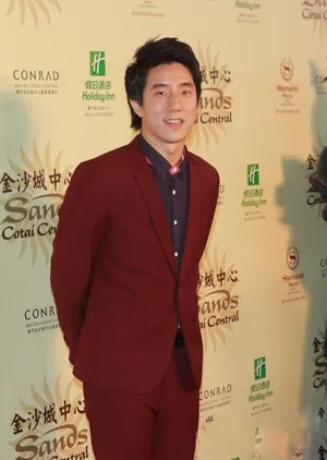 《金沙城中心开幕》典礼上房祖名笑谈萧亚轩和自己衬_4