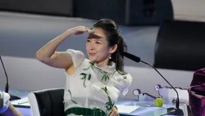 章子怡录制中国最强音现场调戏陈奕迅