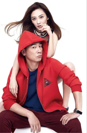 陈小春应采儿杂志写真高清图片_4