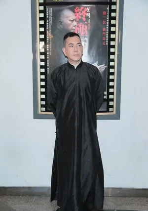 陈小春出席活动图片 身着运动服出席_2