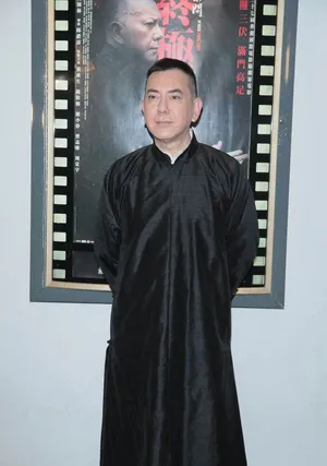 陈小春出席活动图片 身着运动服出席_5