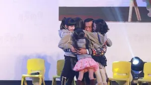 古天乐父爱满满 孩子爱不释手