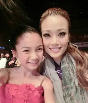 最小影后李馨巧晒与古天乐及众大咖合影