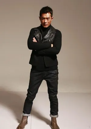 古天乐最新代言写真曝光 尽显男人霸气