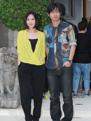 古天乐单身男女2片场庆生 杨千嬅周渝民齐祝贺