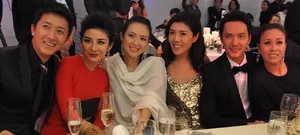 芭莎慈善之夜 冯绍峰刘亦菲成龙等群星助阵众星璀璨_5