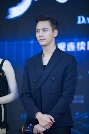 陈伟霆《风暴舞》开机发布会图片_7