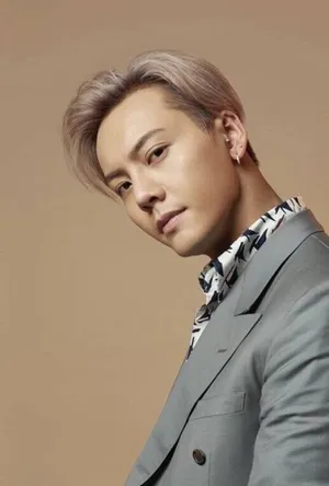 陈伟霆儒雅绅士范时尚写真图片_2