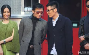 救火英雄发布会 谢霆锋余文乐白冰携手亮相_3