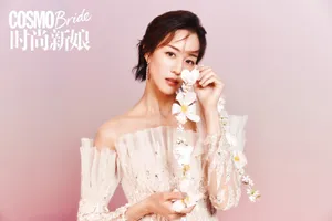 张钧甯婚纱美丽圣洁香肩写真图片_12