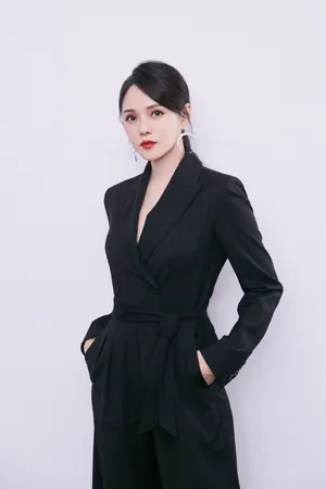 伊能静性感甜酷写真图片_5