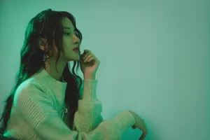 陈昕葳甜飒性感甜美图片写真_2