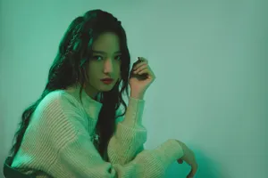 陈昕葳甜飒性感甜美图片写真_3