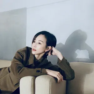 张钧甯慵懒私服照图片_3