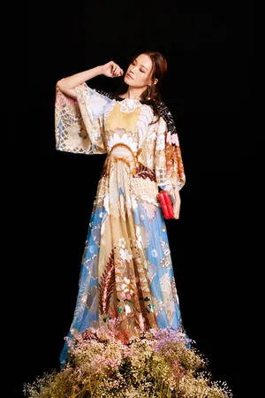 舒淇印花长裙明媚优雅写真图片_2