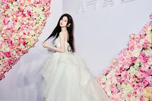 陈意涵性感公主裙舞台照图片_2