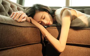 性感美女张钧甯妩媚长裙优雅个性写真_2