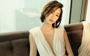 性感美女张钧甯妩媚长裙优雅个性写真_6
