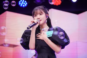 陈意涵黑裙性感养眼写真图片_11