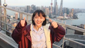 文淇夕阳天台私服照图片_2