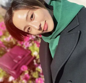 张钧甯短发干练大方美照图片_2