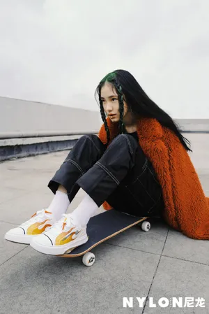 小S两女儿时尚清新可爱写真图片_4