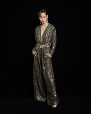 张钧甯连体衣短发酷美写真图片_6