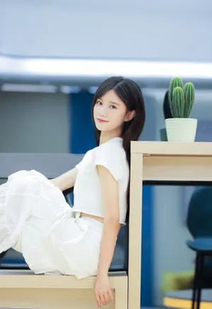 陈意涵性感纯白写真图片