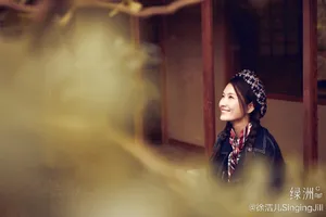 徐洁儿秋日唯美写真图片_2