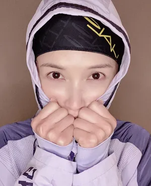 徐洁儿生活自拍照图片_1