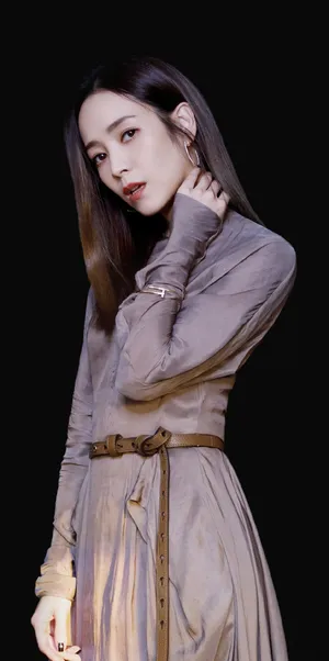 侯佩岑知性性感图片写真第1张