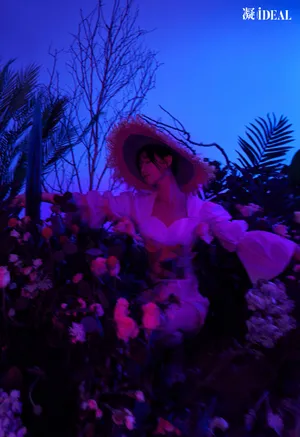 陈意涵性感优雅光影写真图片_3