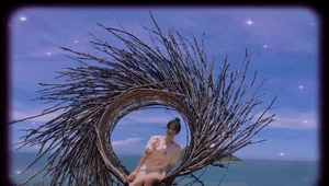 陈意涵清新丸子头写真图片