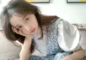 张馨比清新可人生活照图片_4