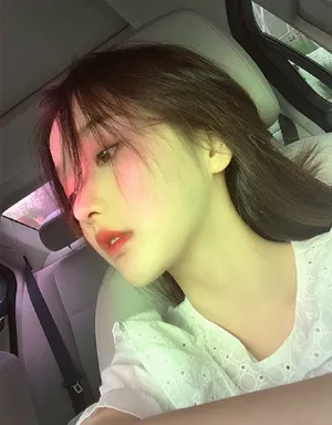 张馨比清新可人生活照图片_5