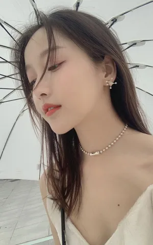 张馨比清新可人生活照图片_11