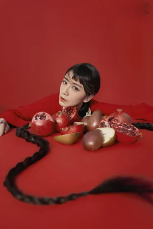 “辣妈”贾静雯春日性感写真图片_3