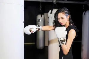 张钧甯拳击运动风写真图片