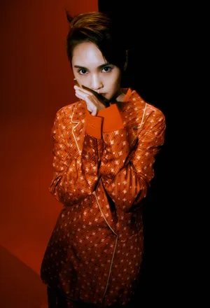 杨丞琳酷美养眼光影写真图片_2