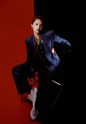 杨丞琳酷美养眼光影写真图片_4