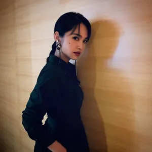 杨丞琳端庄优雅写真图片_2