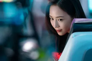张钧甯玫瑰裙性感优雅图片_6