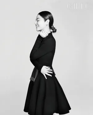 林心如简约优雅性感写真图片_4