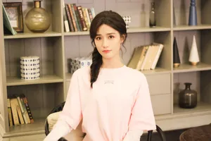 陈意涵清秀俏皮居家写真图片_2