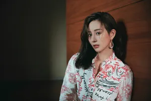 张钧甯魅惑光影性感写真图片_4