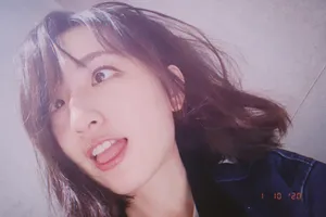 柯佳嬿光影俏皮自拍照图片_3