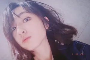 柯佳嬿光影俏皮自拍照图片_6