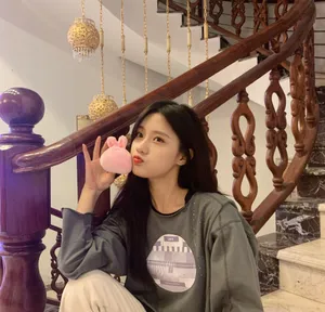 陈意涵可爱俏皮居家私服图片_2