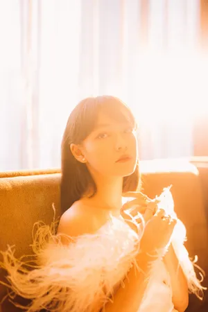 文淇重庆青年电影展优雅写真图片_3